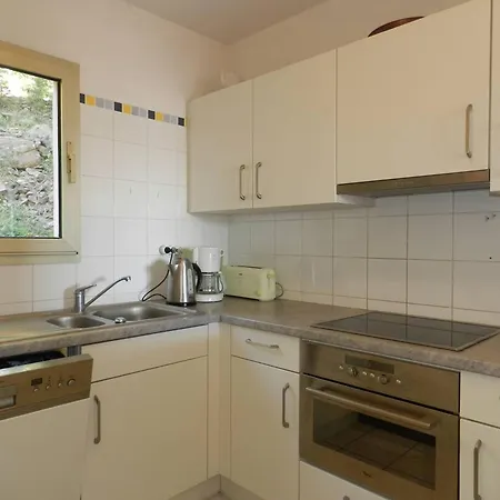 Le Lavandou, 3 Pieces, 6 Personnes - Fr-1-251-692 Le Lavandou